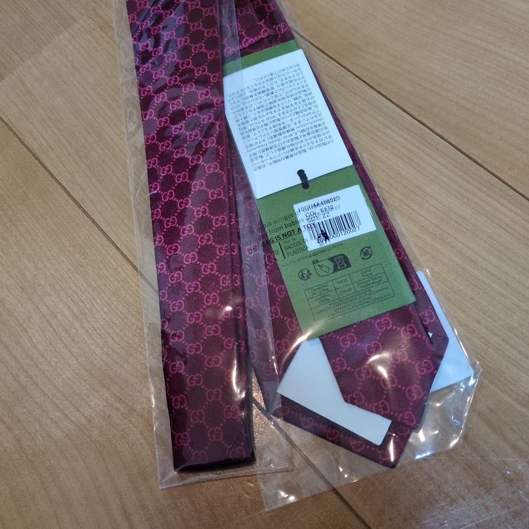 ★ウルトラマンさん専用★GUCCIロゴパターン シルクネクタイ バーガンディ