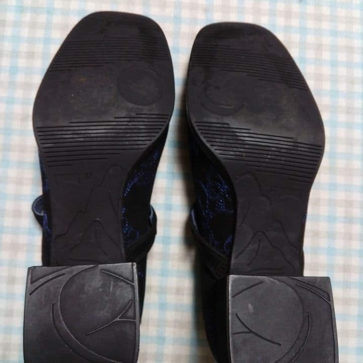 CAMPER・刺繍ストラップシューズ・サイズ37・ヒール約4㎝