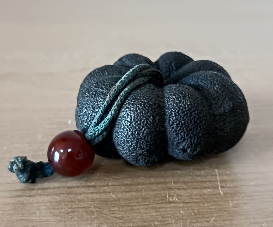 南瓜実根付　提物　根付　縁起物　瓜根付　古根付