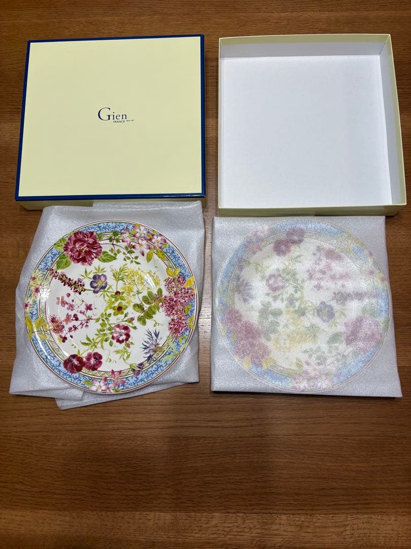 ★Gien★花柄皿 2枚セット 約22cm