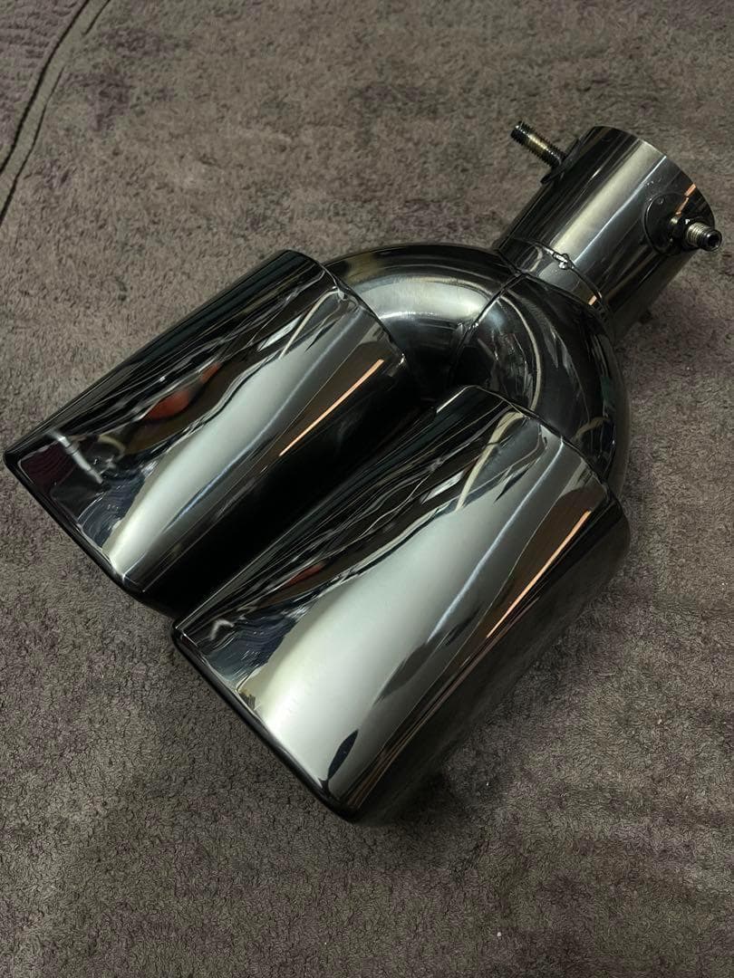 アルファード40 モデリスタによく合う　マフラーカッター　ヴェルファイア40