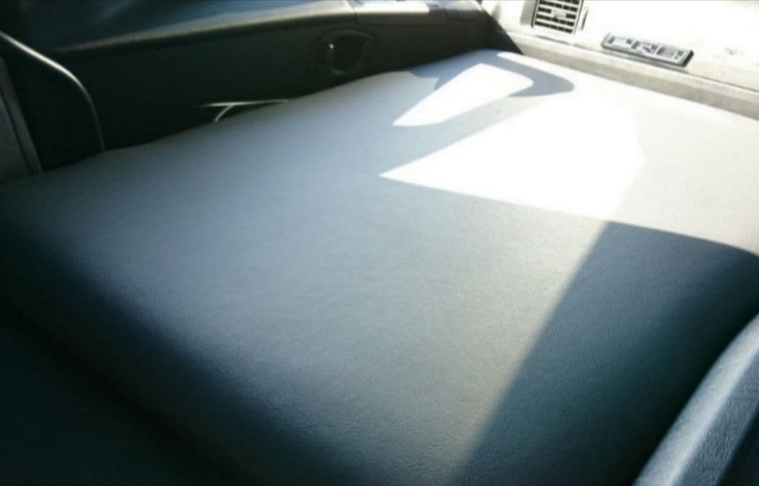 【新品】17スーパーグレート◆フラット助手席 ブラックレザー◆支柱キット付属