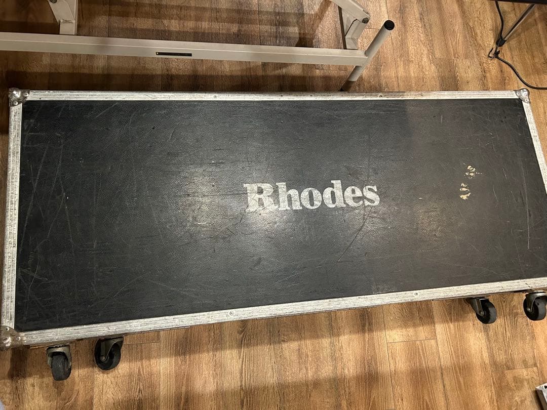 Roland Rhodes MK-80 ステージ ピアノ ハードケース