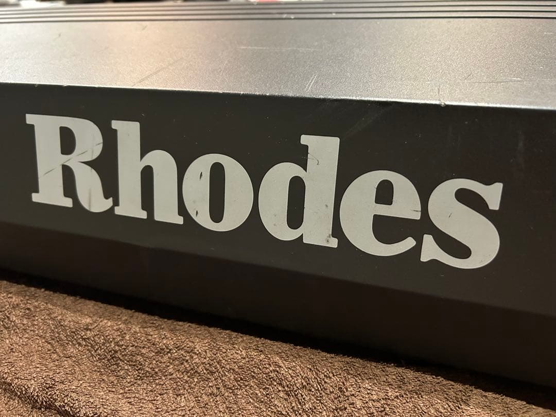 Roland Rhodes MK-80 ステージ ピアノ ハードケース