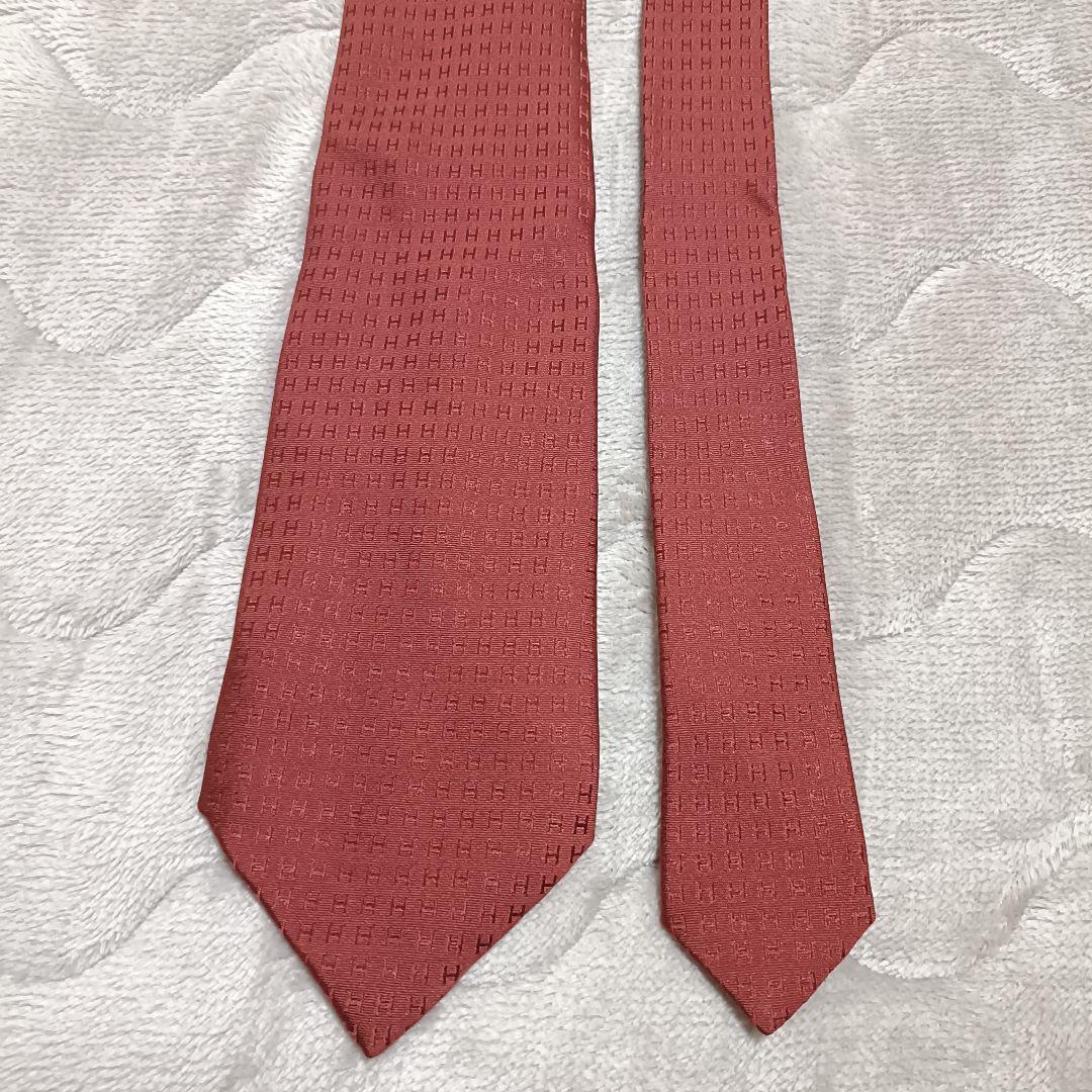 HERMES エルメス/ シルク ネクタイ ロゴ 総柄 赤系 イタリア製