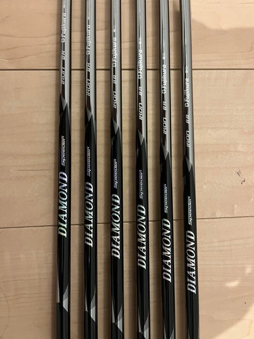 ARTISAN ゴルフセット　アイアン、キャディーバッグ、ウェッジ