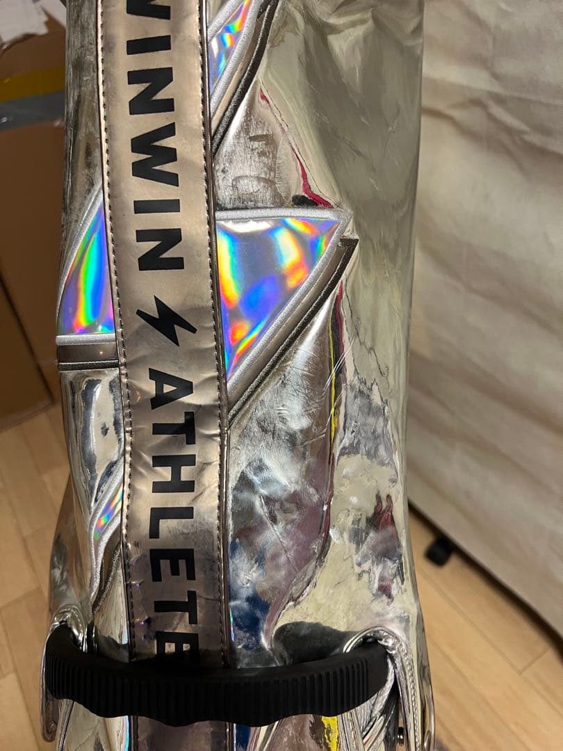 WINWIN ATHLETE スタンドキャディバック　ホログラムシルバー9.0型
