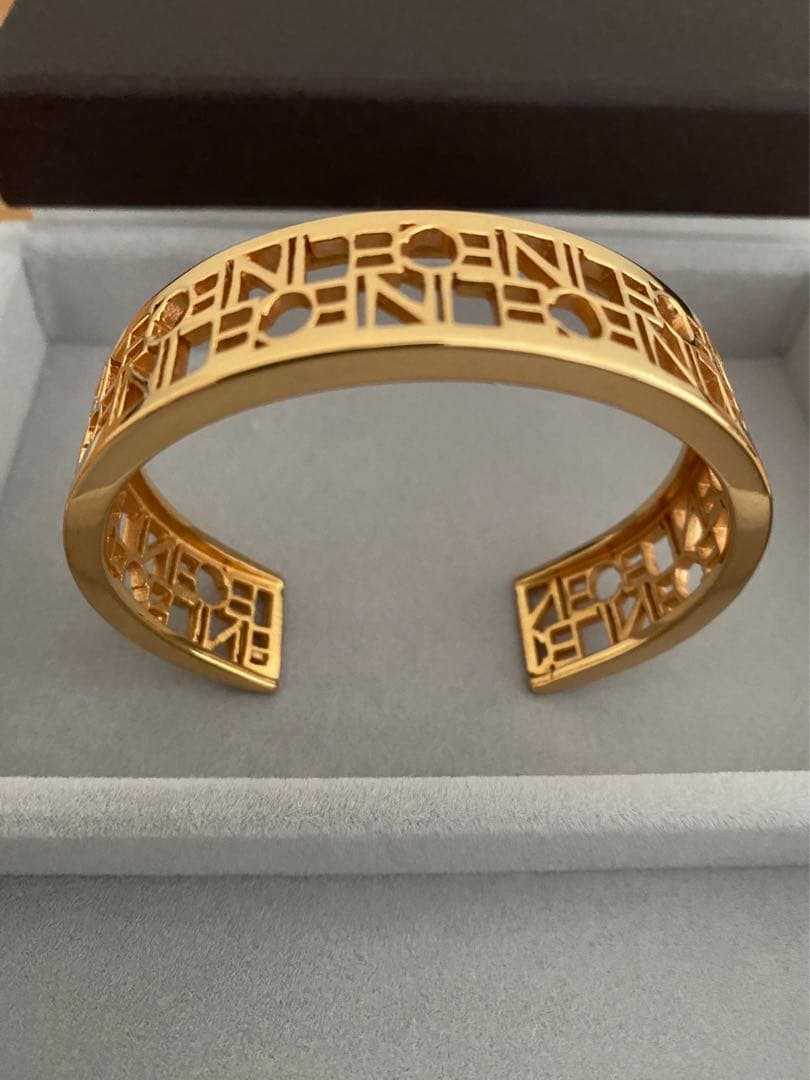 【希少】【正規品】セリーヌ CELINE バングル　ブレスレット　匿名配送