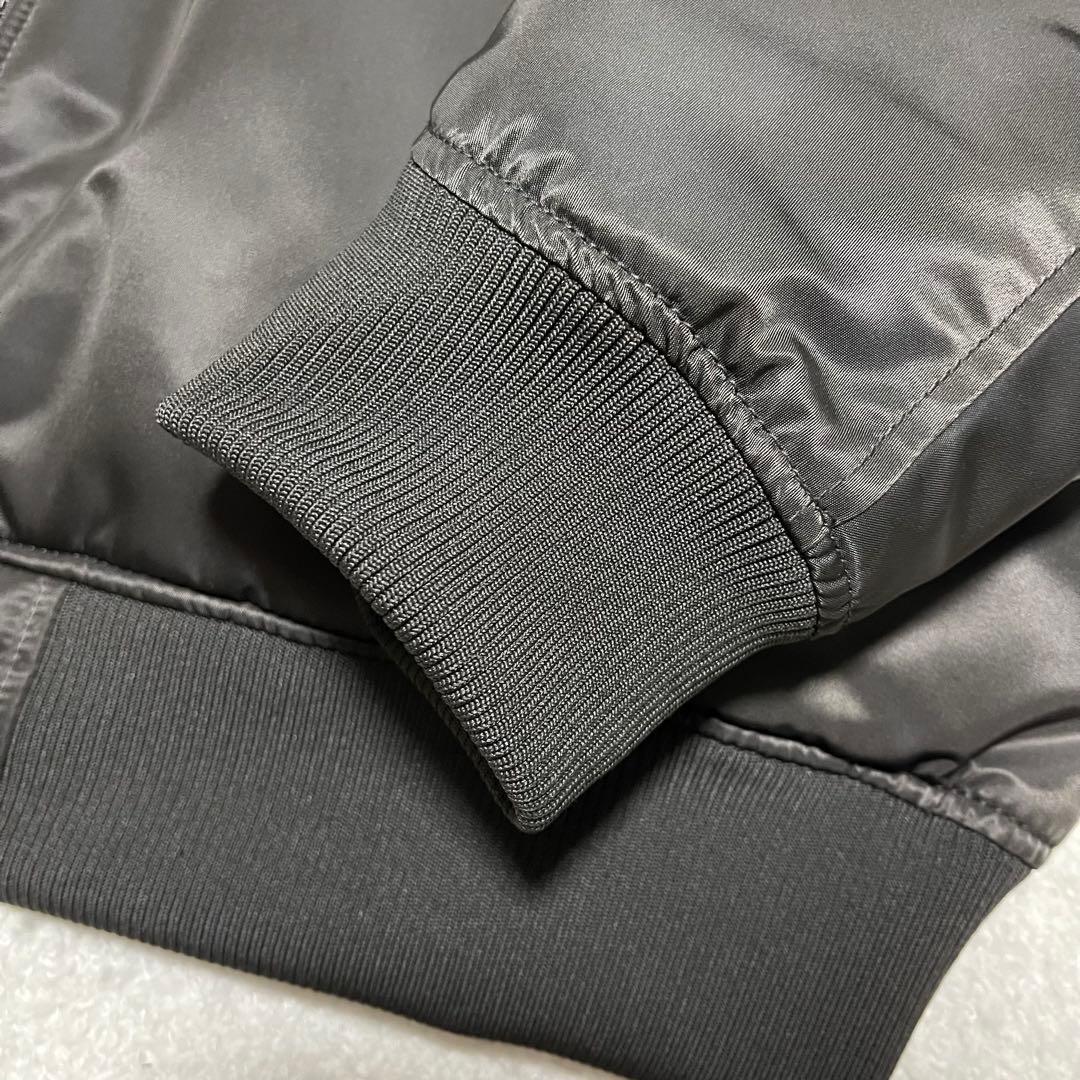 UNIQLO ユニクロ ハイブリッドダウンオーバーサイズ +J