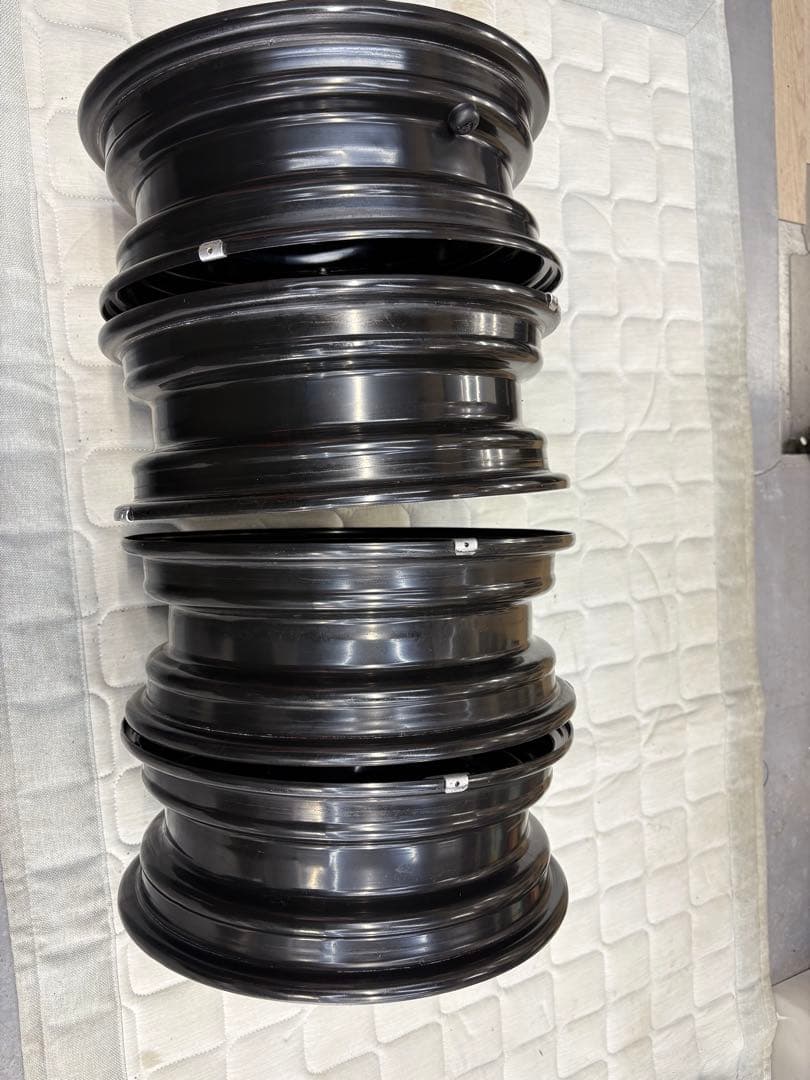 エリンギ　スズキエブリーバン純正ホイールカバーとスチールホイールセット