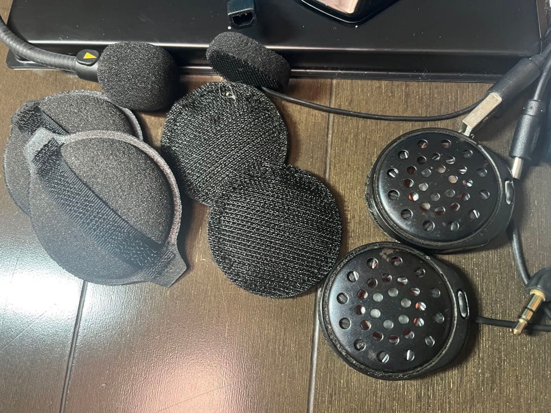 Cardo 4+ Bluetoothインターコム　美品