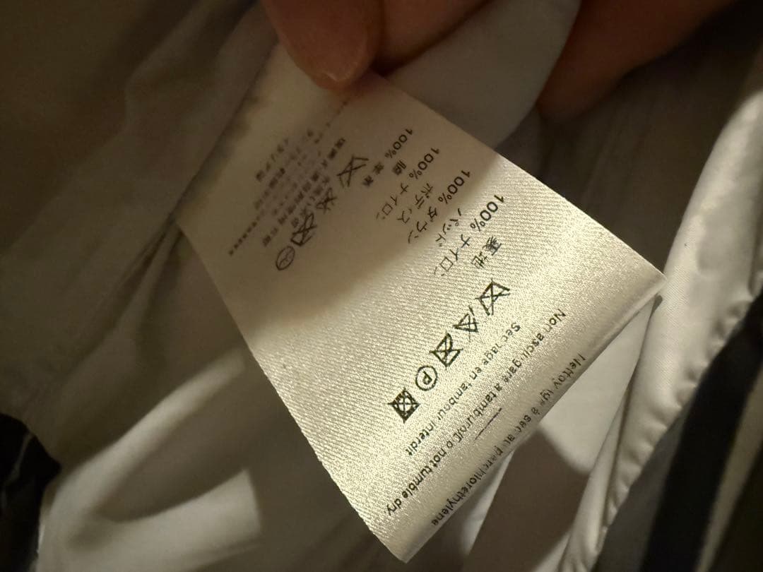 新品未使用試着のみ　EMILIO PUCCI ダウンベスト イタリア42サイズ