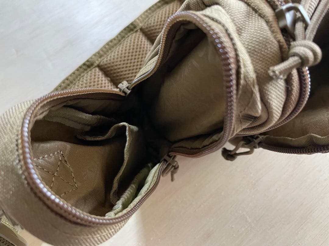 Hazard 4 Reveille ショルダーストラップ付き