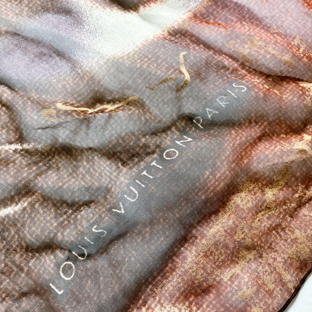 ルイヴィトン 良品 イタリア製 モノグラム シルク100% スカーフ ブラウン