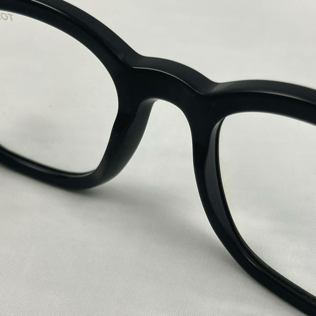 美品　TOMFORD 伊達メガネ　TF5542-B 001 専用ケース付き