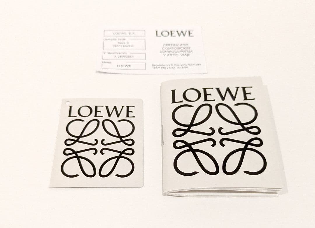 ロエベ ツイストバングル カーフ タン Mサイズ ブレスレット LOEWE