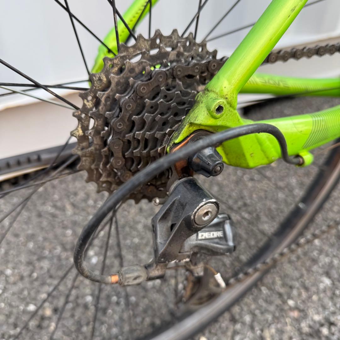 クロスバイク QUICK4 身長165-175cm 定価8.3万円