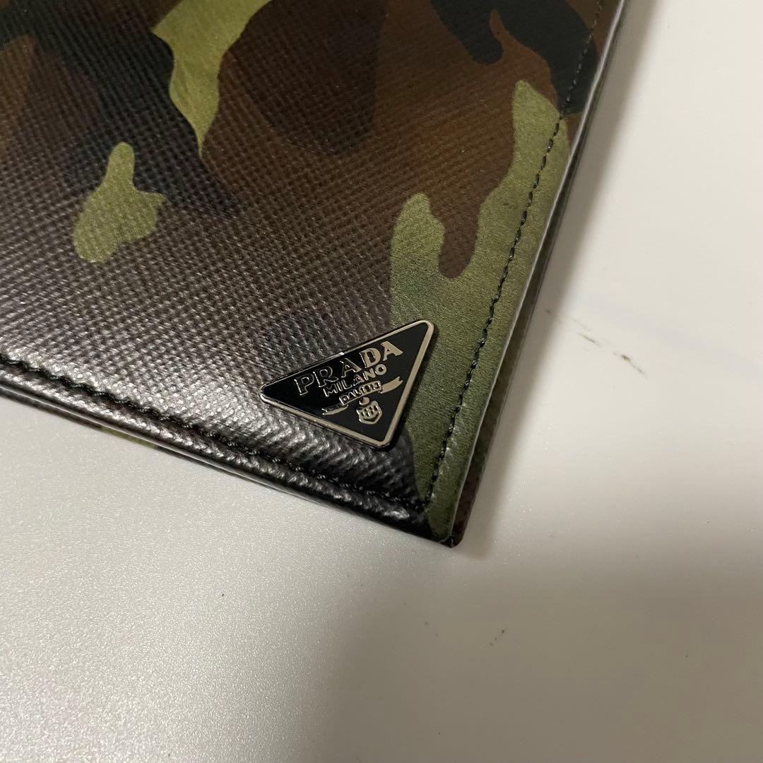 ✨️未使用保管✨️ PRADA 財布　迷彩柄　黒　レザー　メンズ
