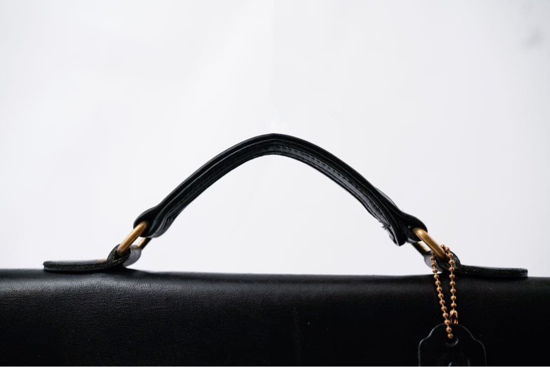 バッグ OLD COACH Leather Shoulder Bag 5275