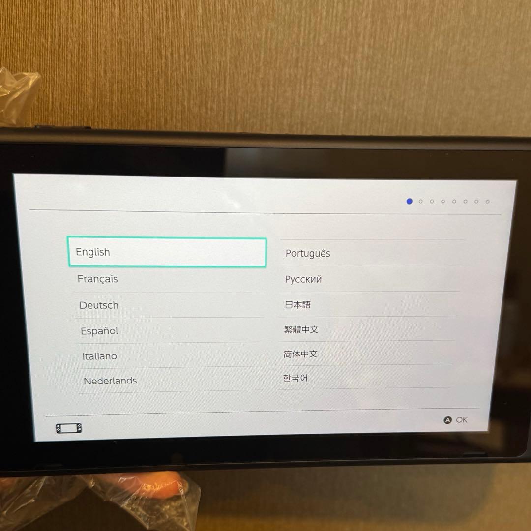 任天堂Nintendo Switch (本体)