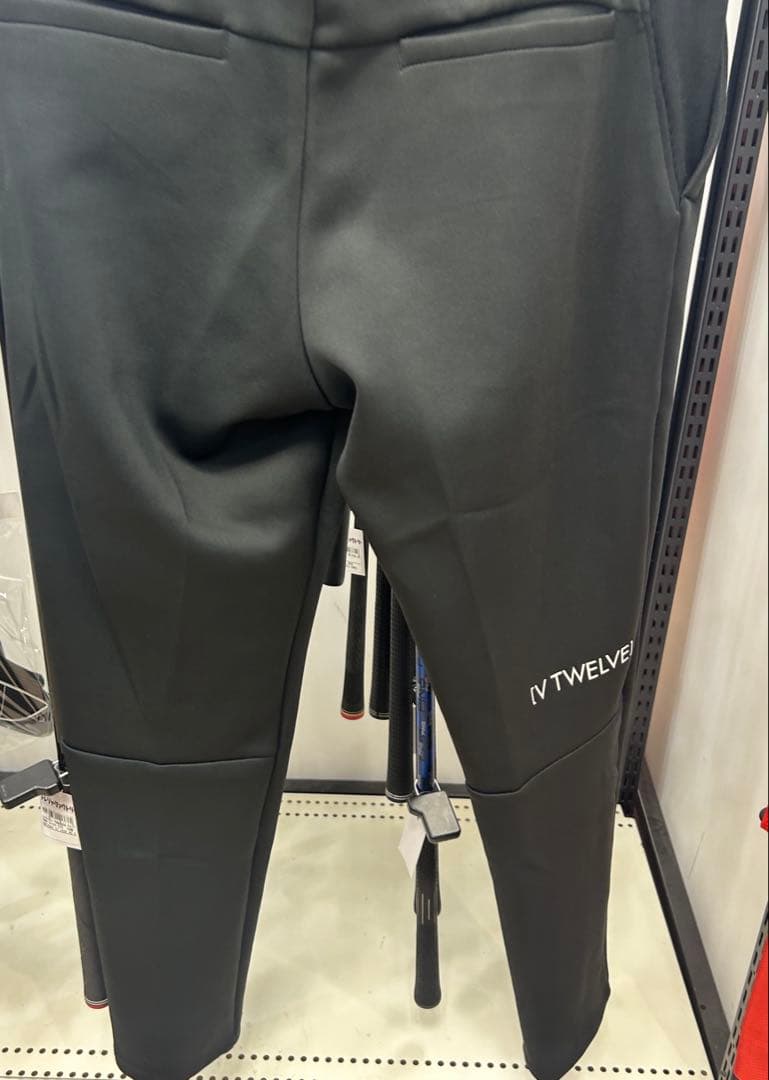 V12 ゴルフパンツ ブラック スリムフィット　スエット