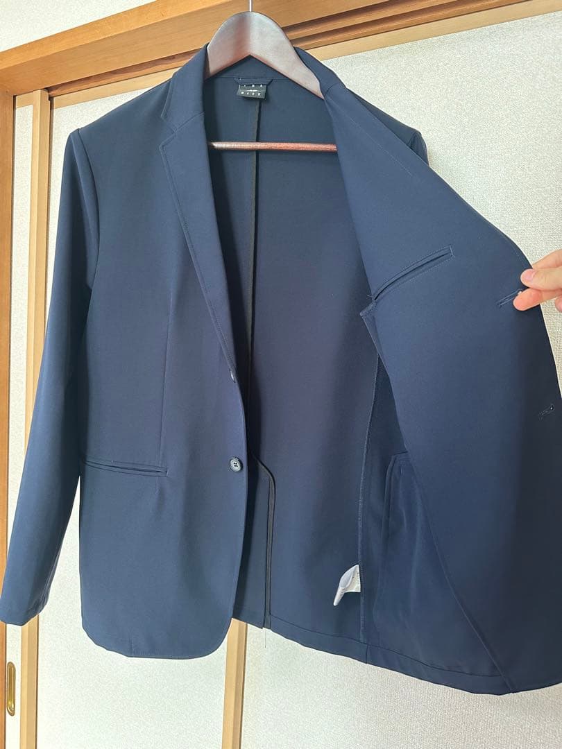 【見切り価格】New Balance CITY ネイビー スーツセット