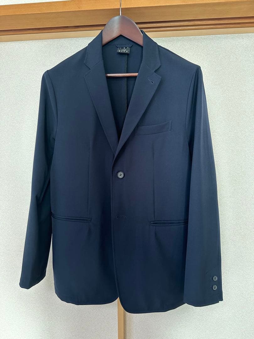 【見切り価格】New Balance CITY ネイビー スーツセット