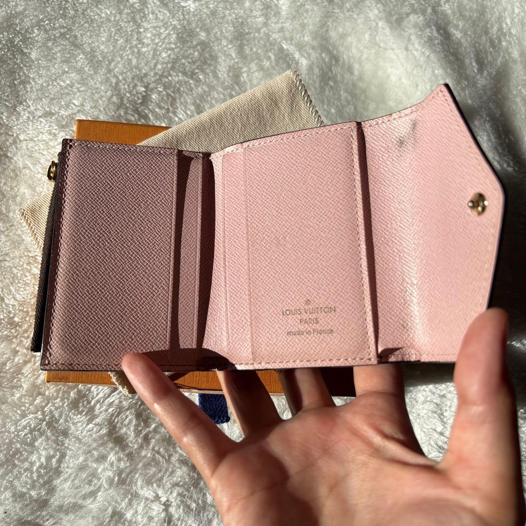 LOUIS VUITTON ポルトフォイユゾエ ピンク