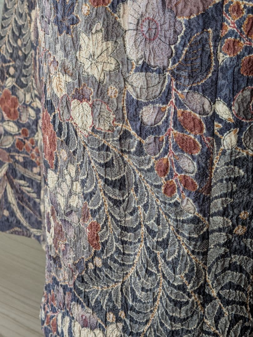 A257着物リメイク辻が花柄Aラインワンピース★リボン・ブローチ