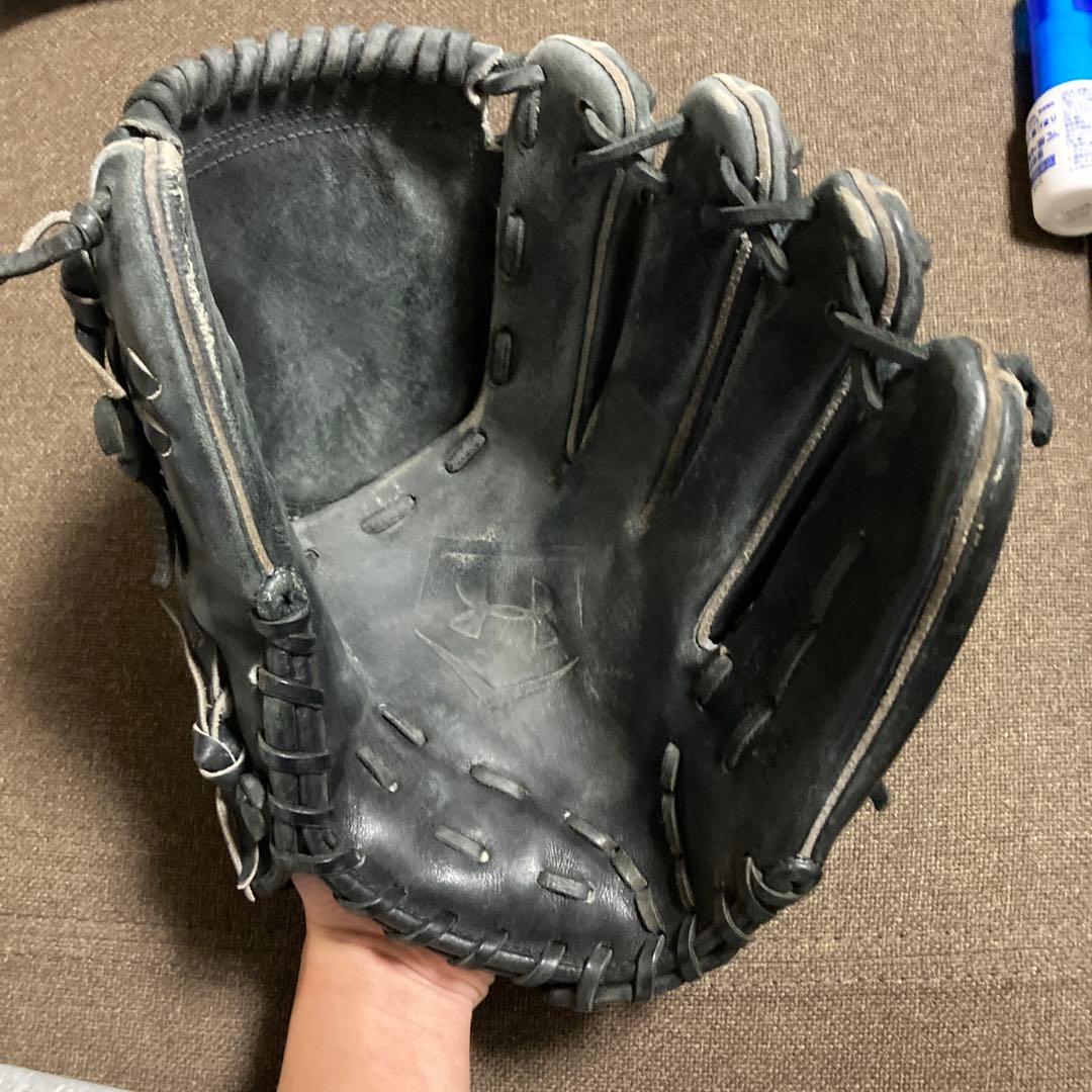 早い者勝ち！Under Armour 硬式野球グローブ