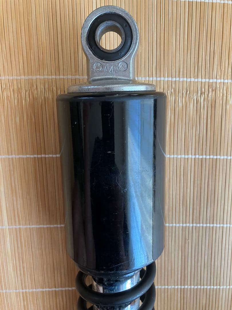 W650 リアサスペンション 左右 カワサキ 純正