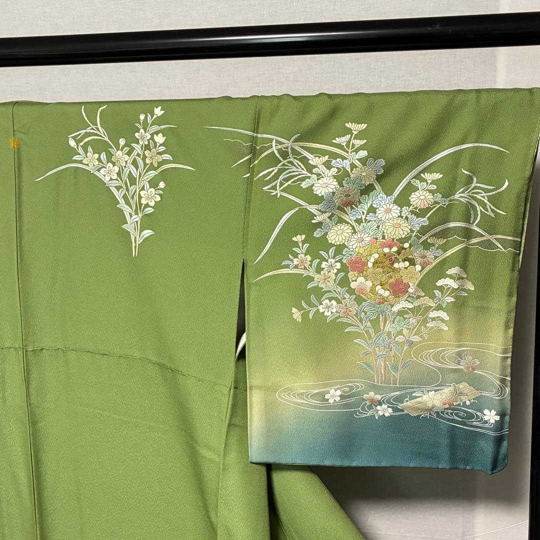 D82訪問着 花模様 流水 金彩 一つ紋 正絹着物 袷 しつけ糸付き未使用極美品