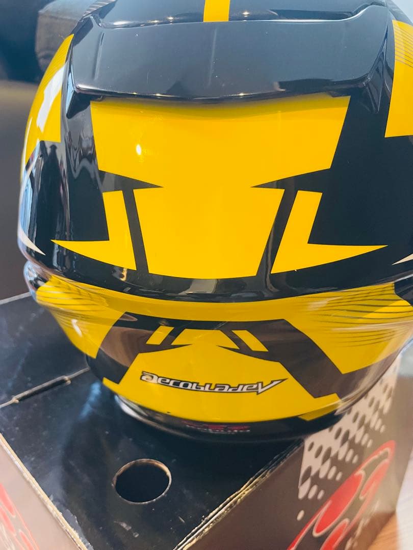 KABUTO エアロブレード5 ブラック イエロー フルフェイス Mサイズ