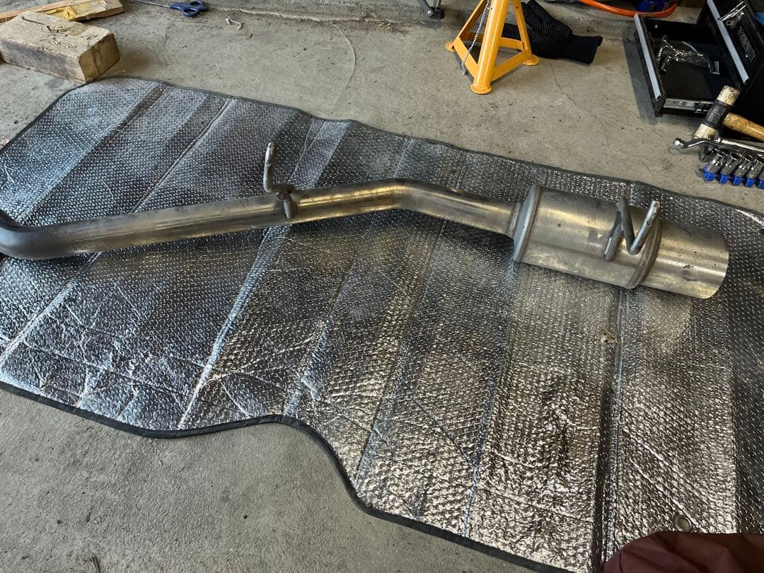 ワゴンR 爆音マフラー