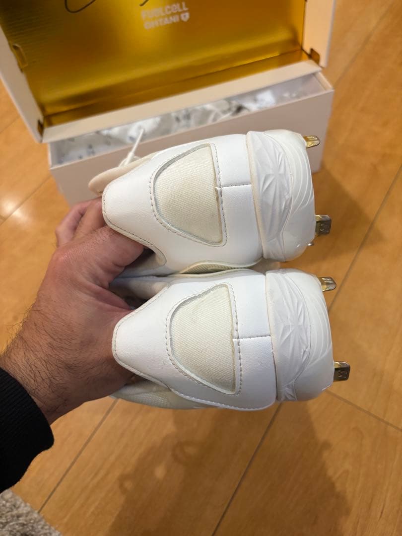 ニューバランス スパイク Ohtani v1 l 2E ホワイト