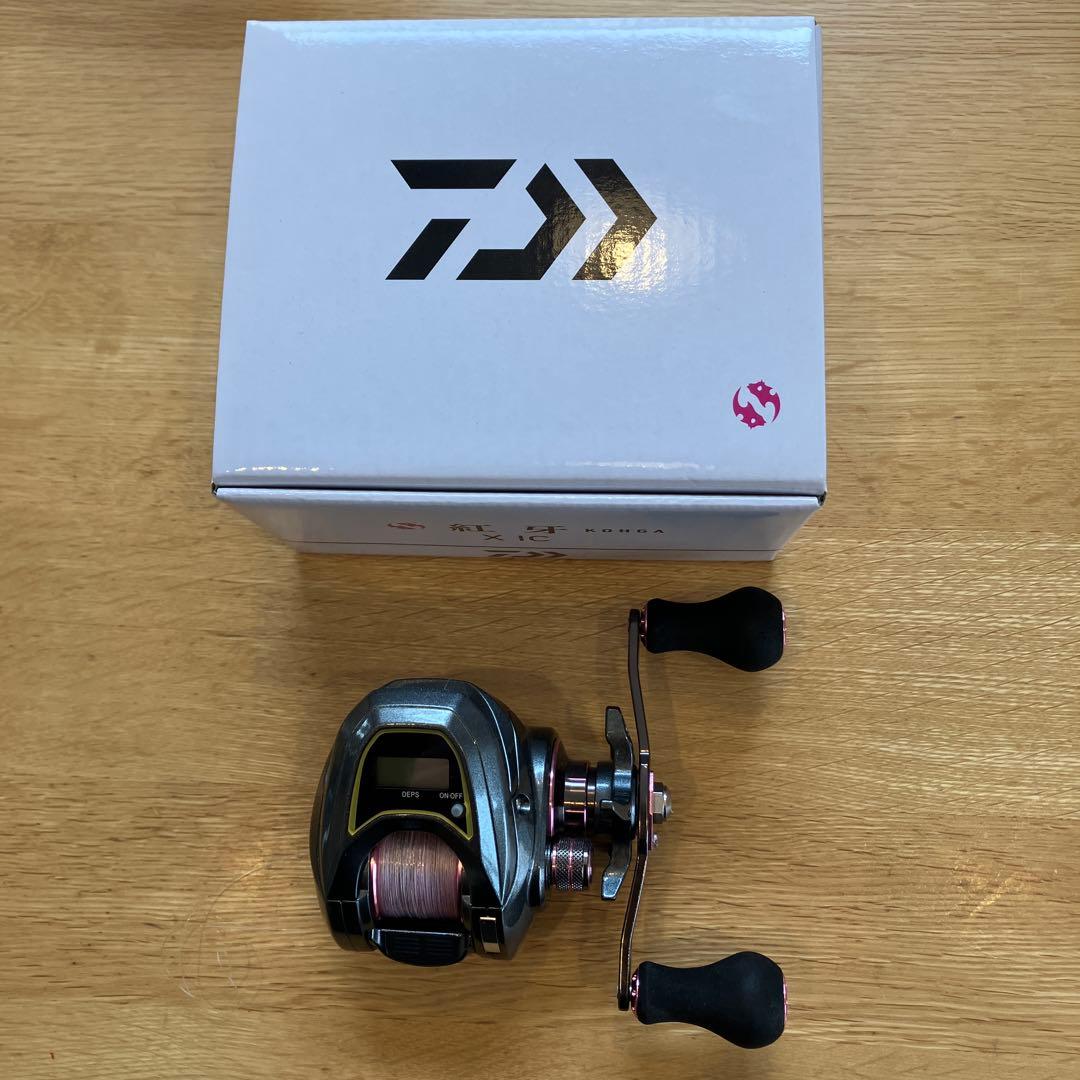 ダイワ　19 紅牙 X IC (右ハンドル) カウンター付き小型両軸リール
