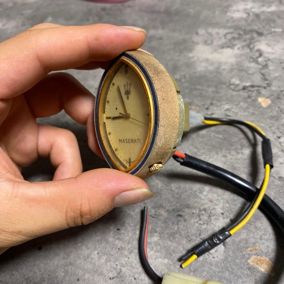 マセラティ　時計