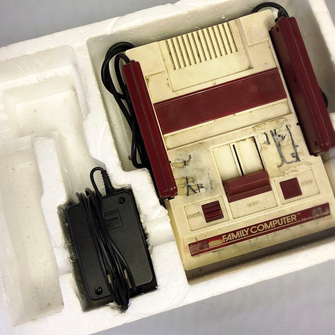 初代 ファミリーコンピュータ 本体 ジャンク