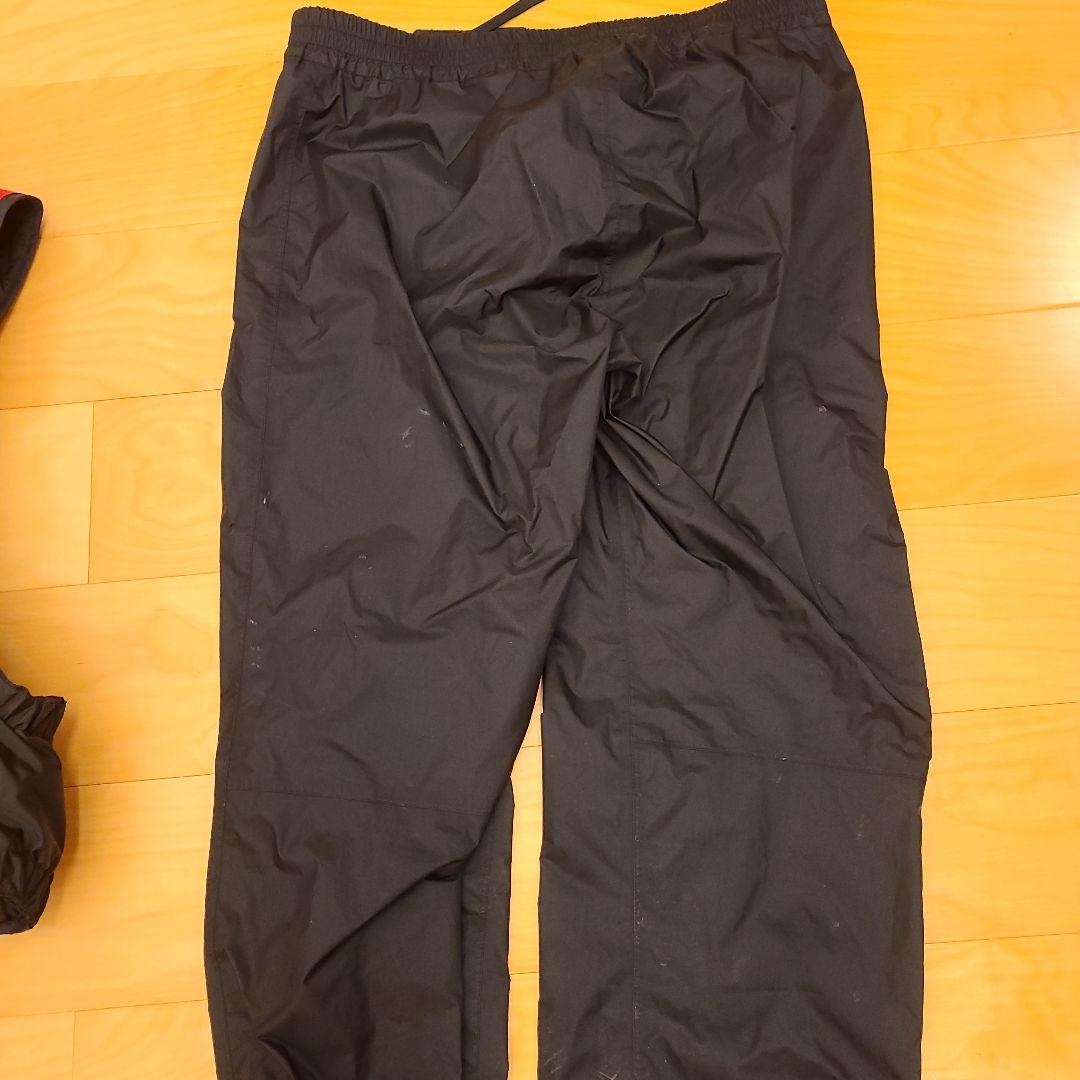 ダイワ　ライフジャケットLサイズ　レッド ダイワ　レインマックスXL　ブラック