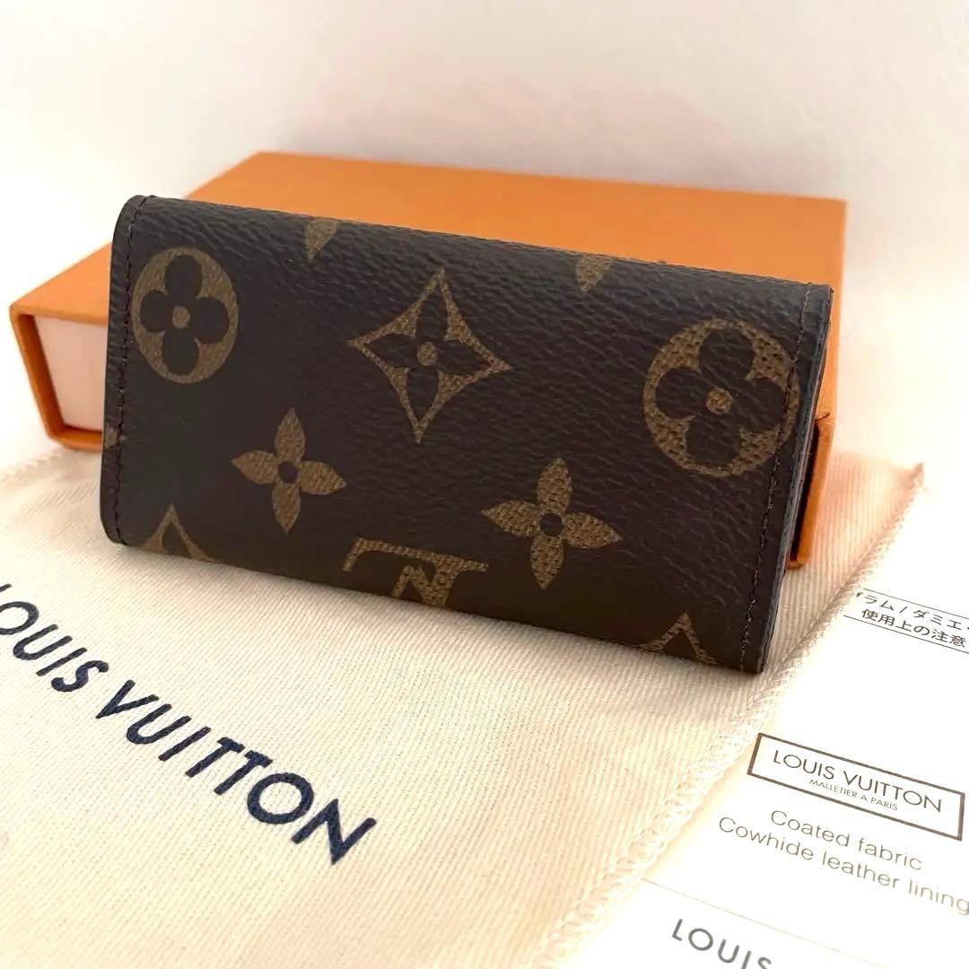 美品　ルイヴィトン　モノグラム　ミュルティクレ4 キーケース　付属品