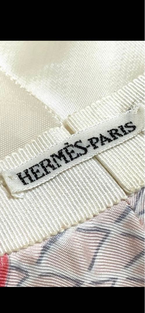 HERMES エルメス フラワー 花 蝶 バタフライ 帽子 シルク ピンク