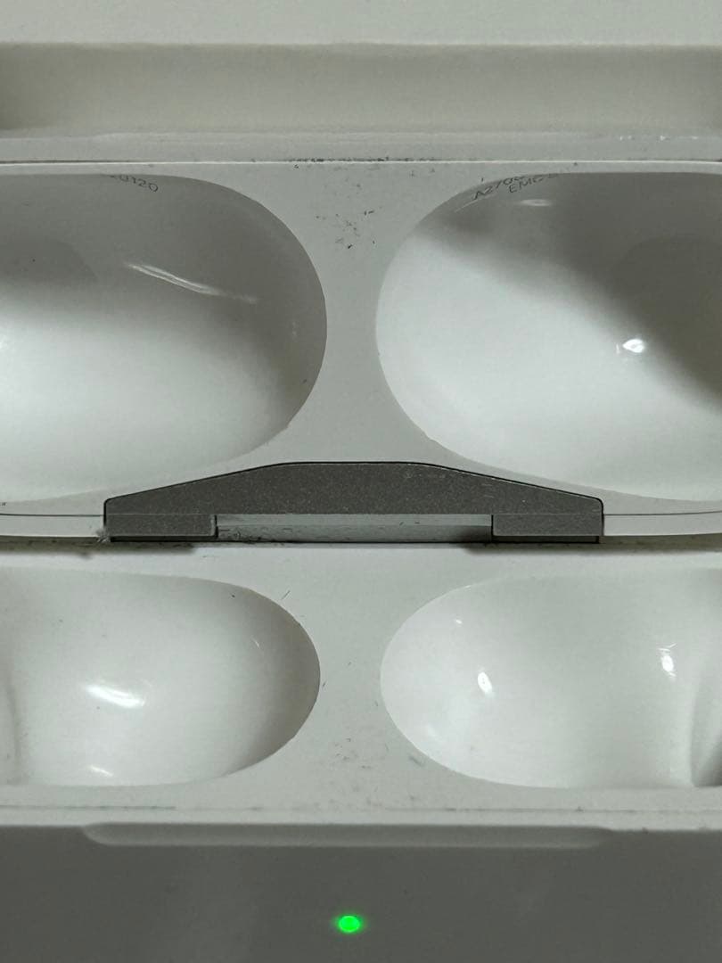 即購入⭕️値段交渉⭕️ AirPods Pro 2世代 本体 充電ケース付