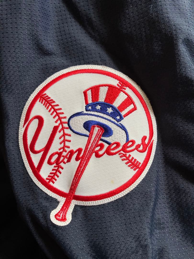 Majestic ヤンキース　ジャケット ブルゾン Mサイズ　MLB