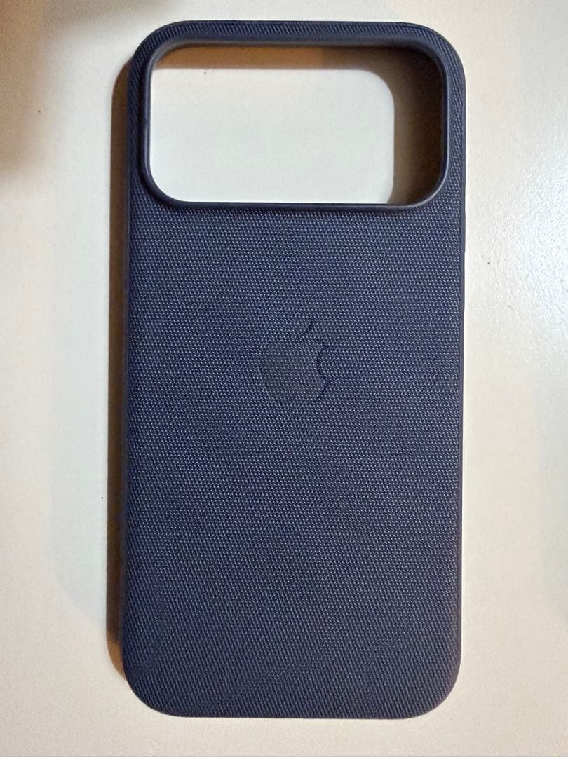 【未使用に近い】iPhone 17 Pro Maxテックウーブンケース -ブルー