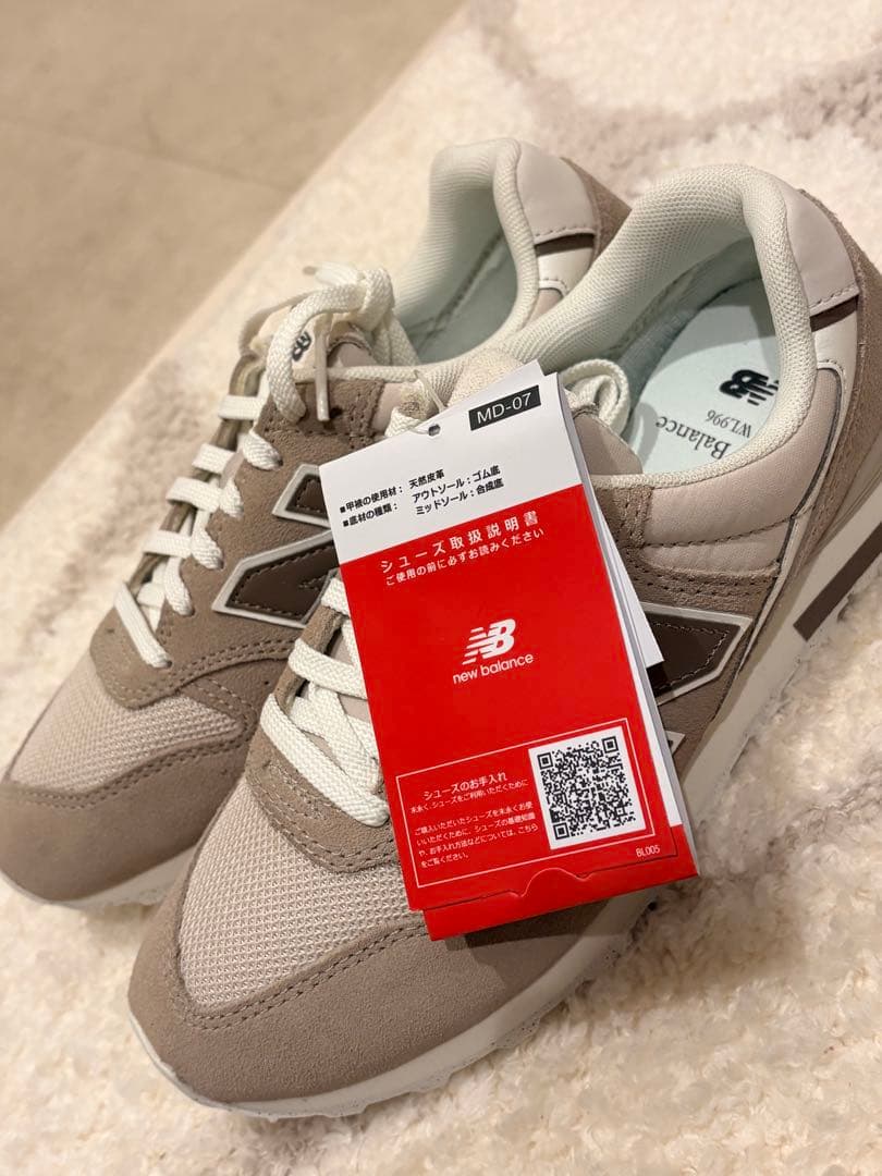 New Balanceスニーカー　WL996