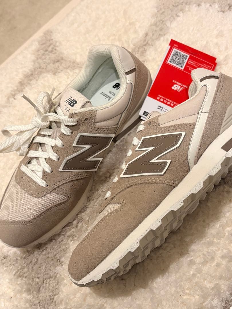 New Balanceスニーカー　WL996