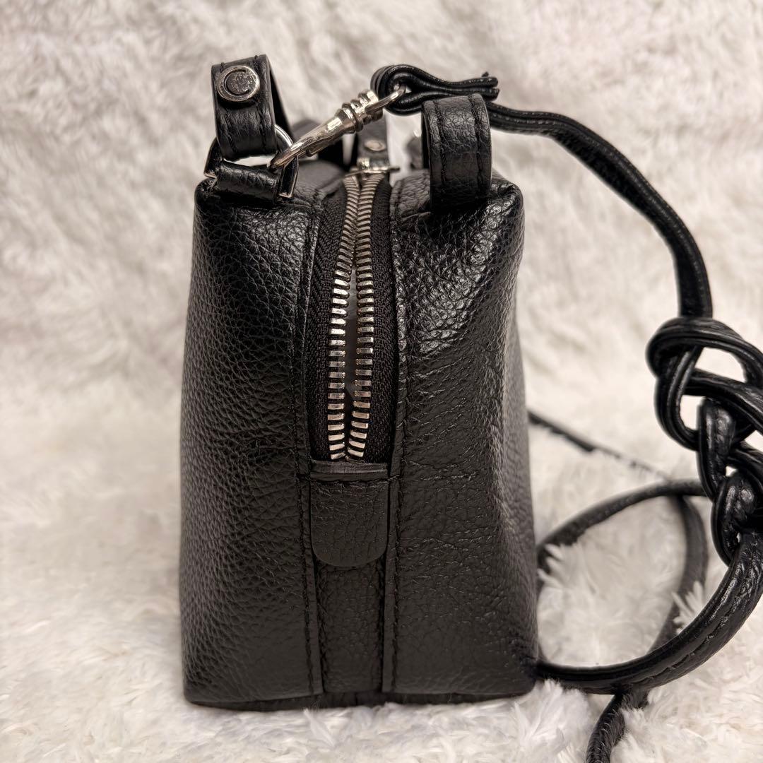 極美品✨ GIANNI CHIARINI アリファS ブラックショルダーバッグ