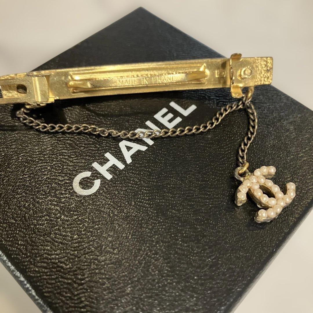 CHANEL バレッタ　ココマーク　パール　チェーンデザイン　シャネル　箱付き