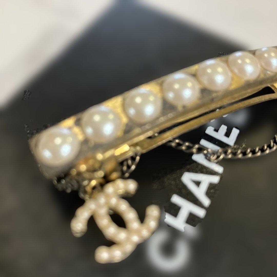 CHANEL バレッタ　ココマーク　パール　チェーンデザイン　シャネル　箱付き