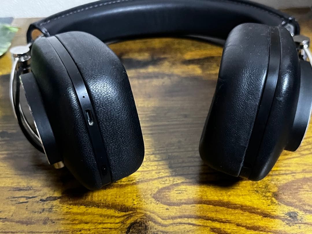 Bowers&Wilkins P7 wireless B&W ヘッドホン